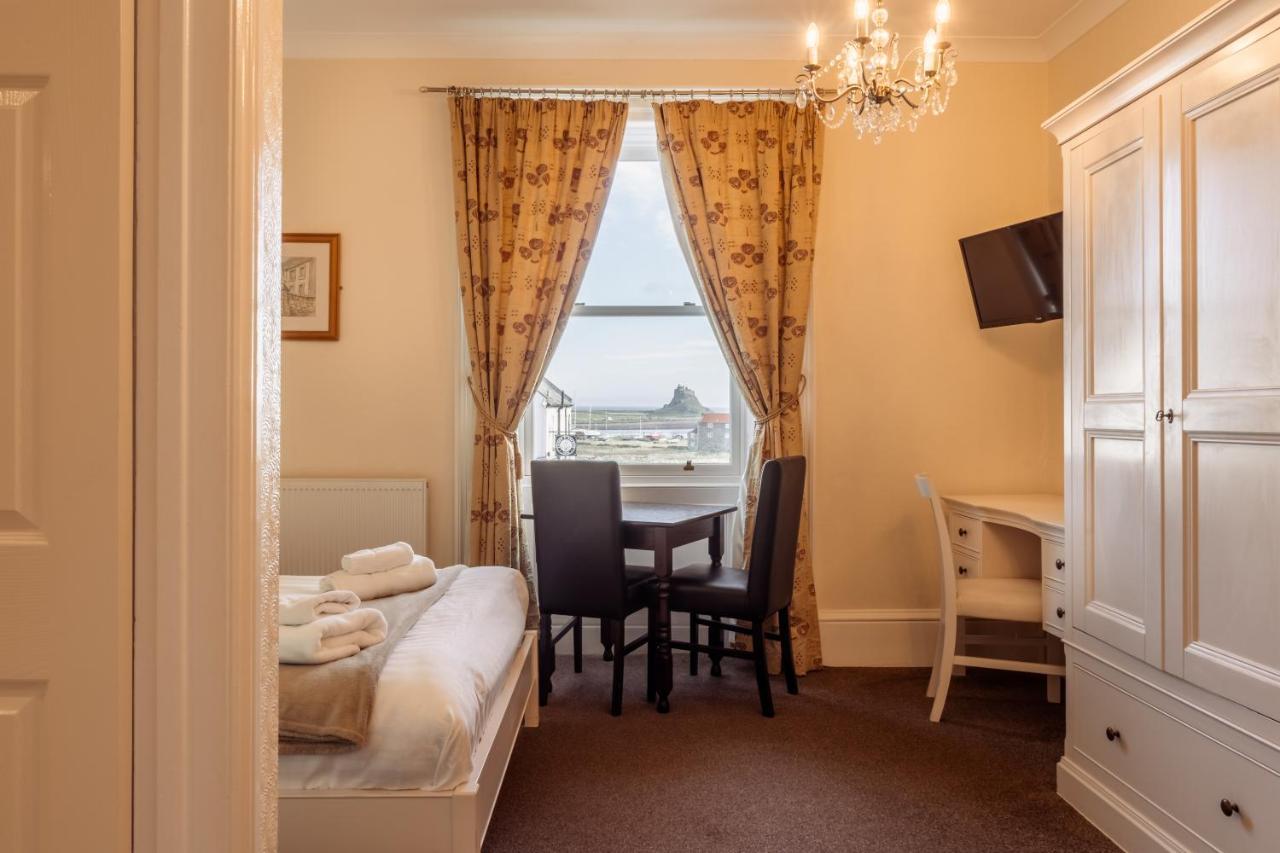 Manor House Hotel Holy Island Berwick Upon Tweed Buitenkant foto