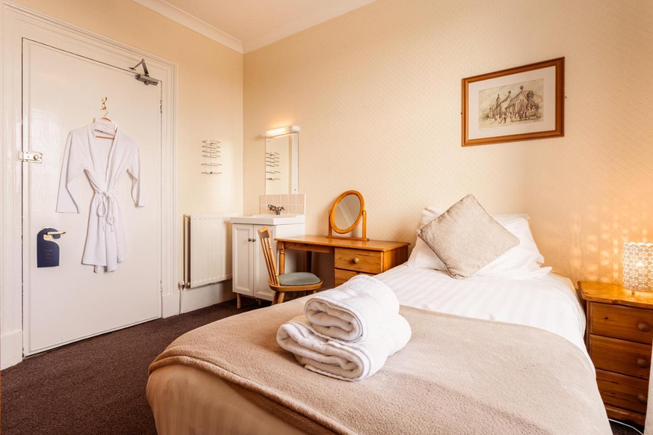 Manor House Hotel Holy Island Berwick Upon Tweed Buitenkant foto